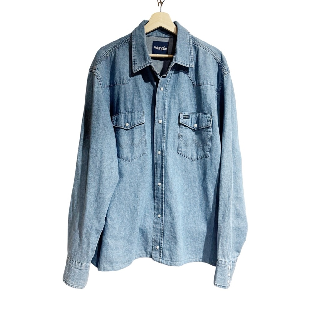 Wrangler Light Blue Denim Button-Up Shirt Pearl Snap Women XXL Chore Jacket